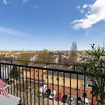 Seaview Apartament Z Balkonem I Widokiem Na Morze - Praia *