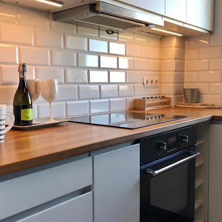 Apartment Seaview Apartament Z Balkonem I Widokiem Na Morze - Praia *